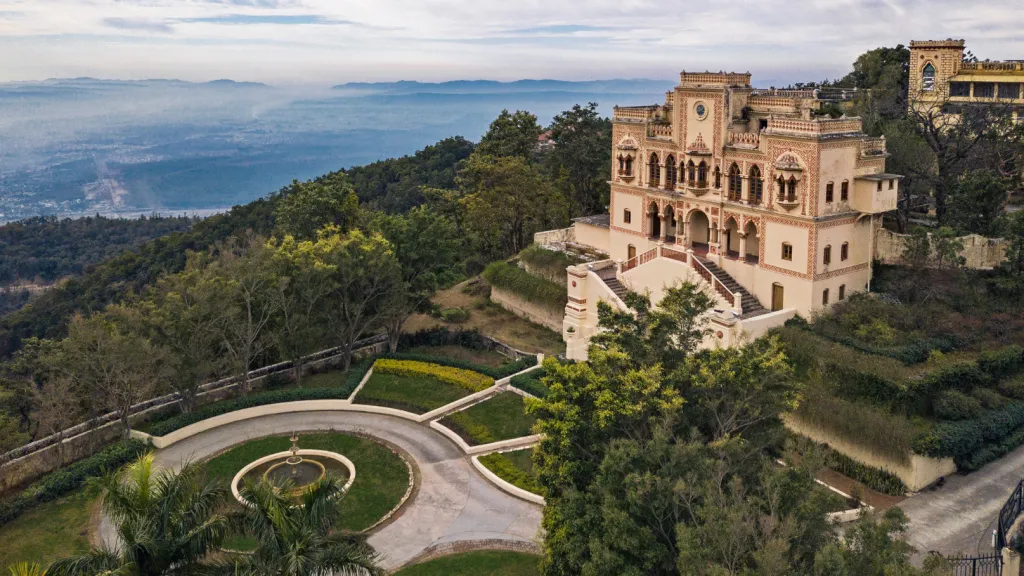 Top 10 Wellness Retreats That Promise A Total Mind-Body Reset 2 Image 43