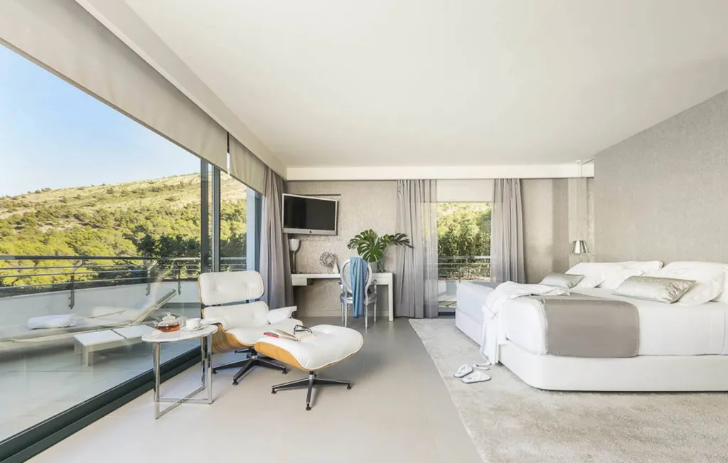 Top 10 Wellness Retreats That Promise A Total Mind-Body Reset 4 Image 44