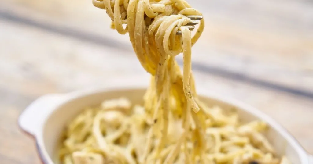 Creamy Garlic Pasta
