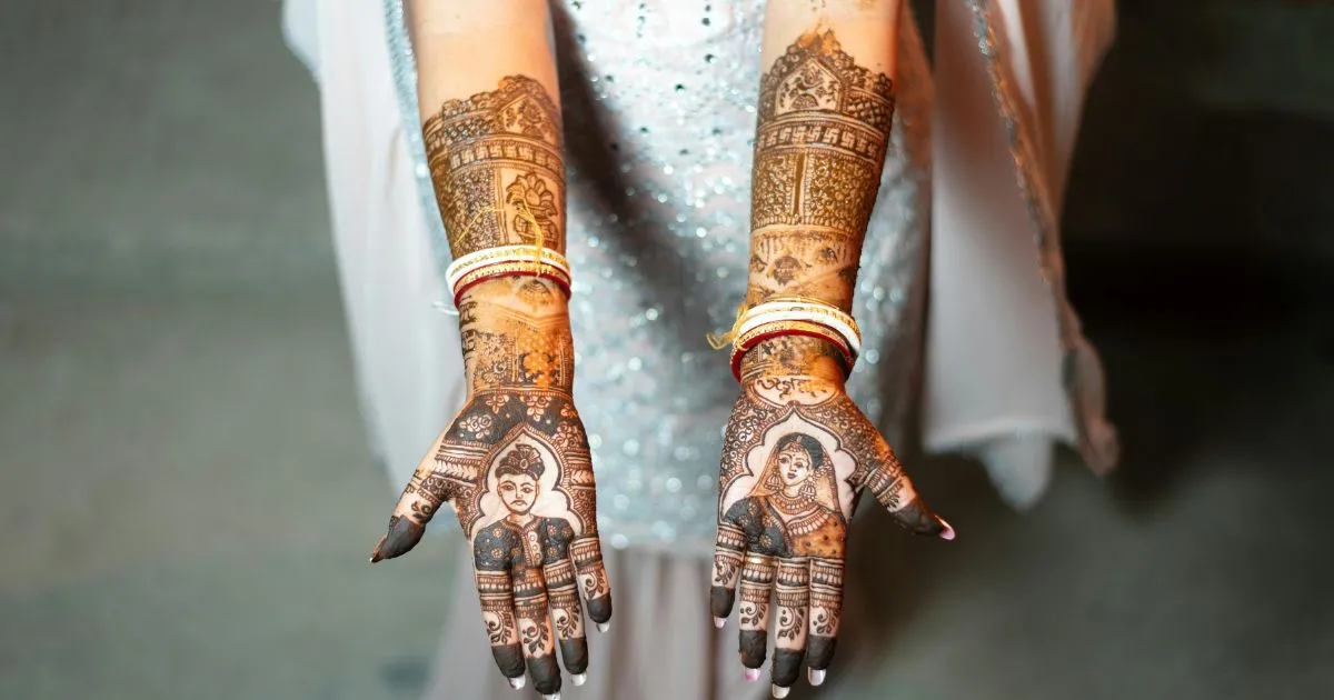 How To Make Mehendi At Home: A Complete Guide