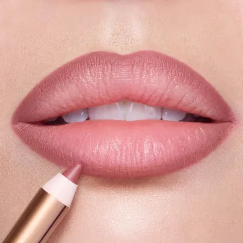 Charlotte Tilbury Review: I Tried The Cult Products So You Don’t Have To Romanticise Them 3 Lips: Pillow Talk