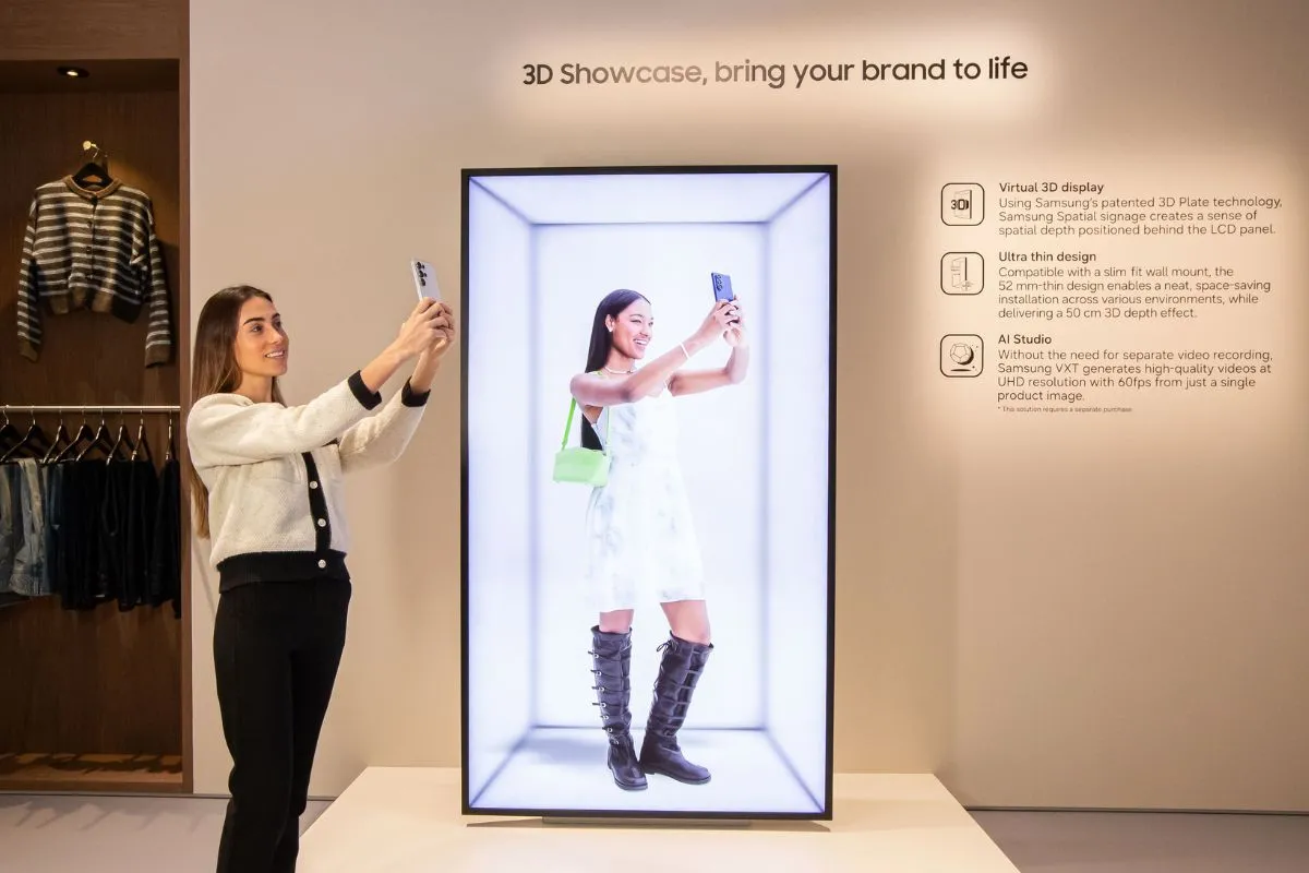 Samsung Launches Revolutionary Glasses Free 3D Display 1 Samsung Launches Revolutionary Glasses Free 3D Display