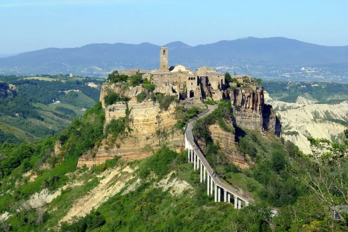 Why This Italian Ghost Town Is Actually Paradise