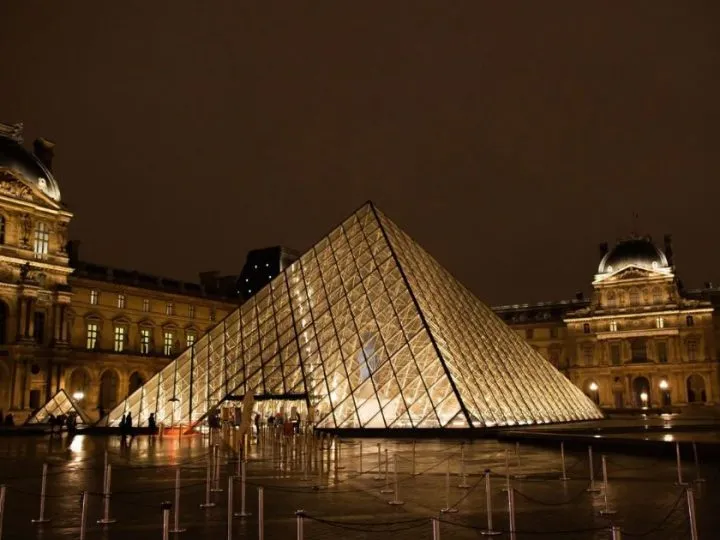 Last Chance: The Stunning Candlelit Tours Ending This Sunday