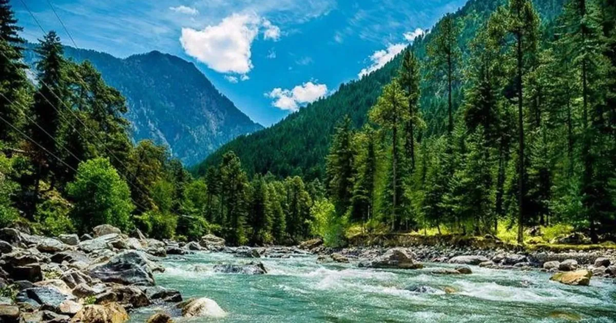 The Kheerganga Trek Guide: Magic, Myth, And What To Pack For The Parvati Valley 1 The Kheerganga Trek Guide: Magic, Myth, And What To Pack For The Parvati Valley