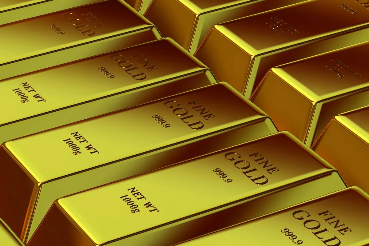 Gold Investment Hits Record High As Jewellery Demand Dips