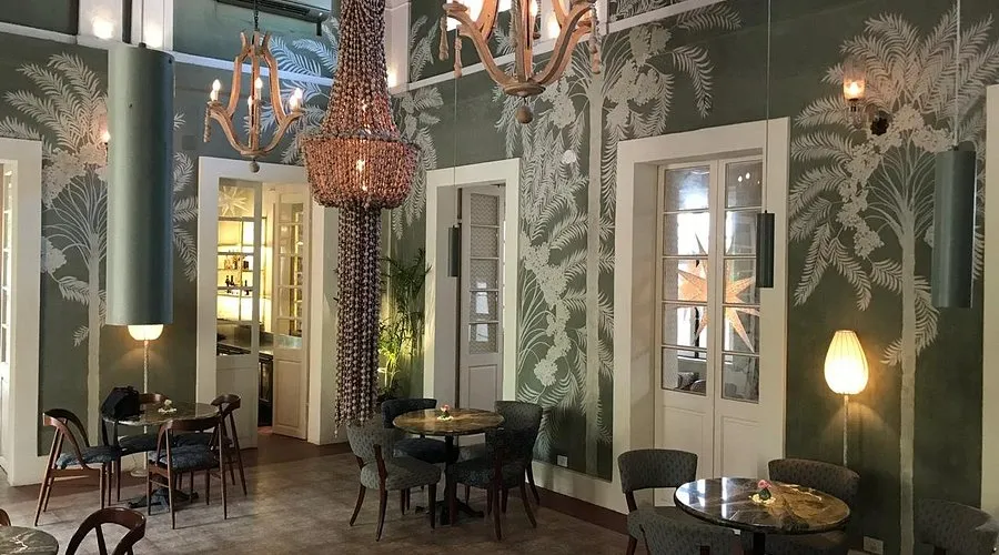 Why Settled For A Generic Tourist Trap When You Can Dine Where The Change-Makers Do? 2 Image 46