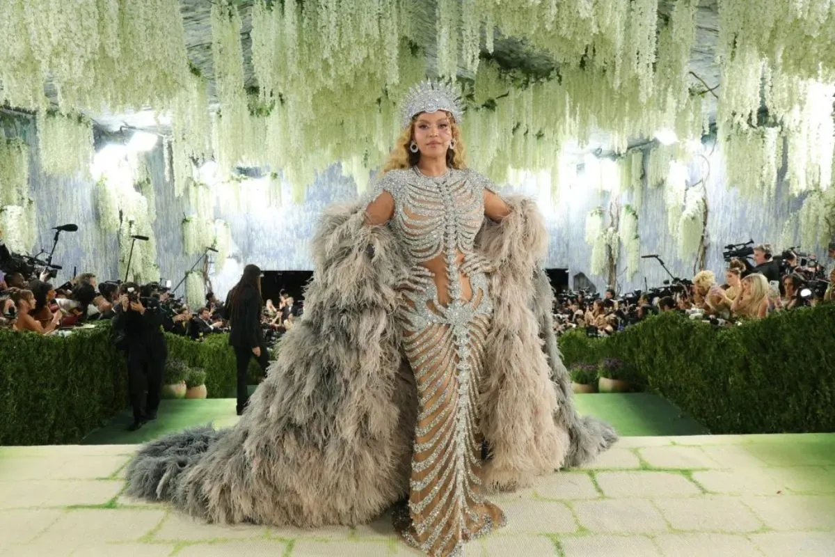 The Digital Displacement Of Fashion: A Met Gala 2026 Post-Mortem 1 The Digital Displacement Of Fashion: A Met Gala 2026 Post-Mortem