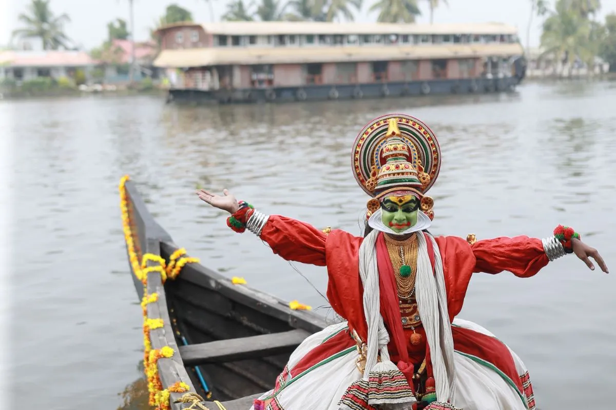 Kerala For Women Travelers: The Complete Guide To God’S Own Country On Your Own Terms